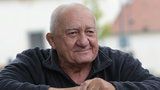 Zemřel Zdeněk Srstka (†83): Půl roku nevycházel z domu!