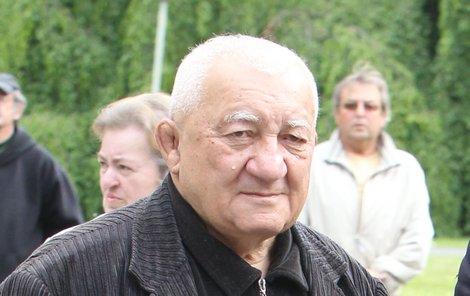 Zdeněk Srstka