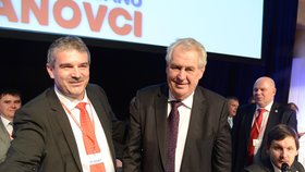 Šéf Zemanovců Zdeněk Štengl a prezident Miloš Zeman, který prý dá Zemanovcům v příštích volbách hlas