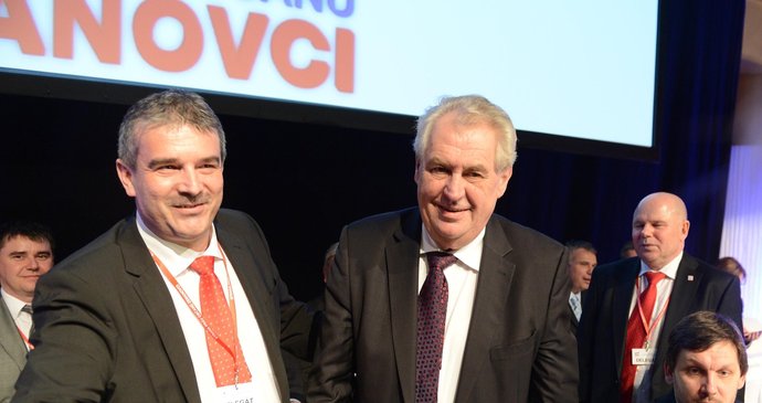 Zdeněk Štengl a prezident Miloš Zeman, který prý dá Zemanovcům v příštích volbách hlas