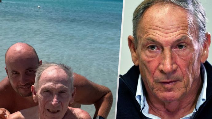 Fotbalový kouč Zdeněk Zeman si po zdravotních trápeních užívá pohody se synem Karlem.