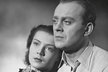 1946 - S exmanželem Karlem Högerem si Zdenka Procházková zahrála ve filmu Mrtvý mezi živými.