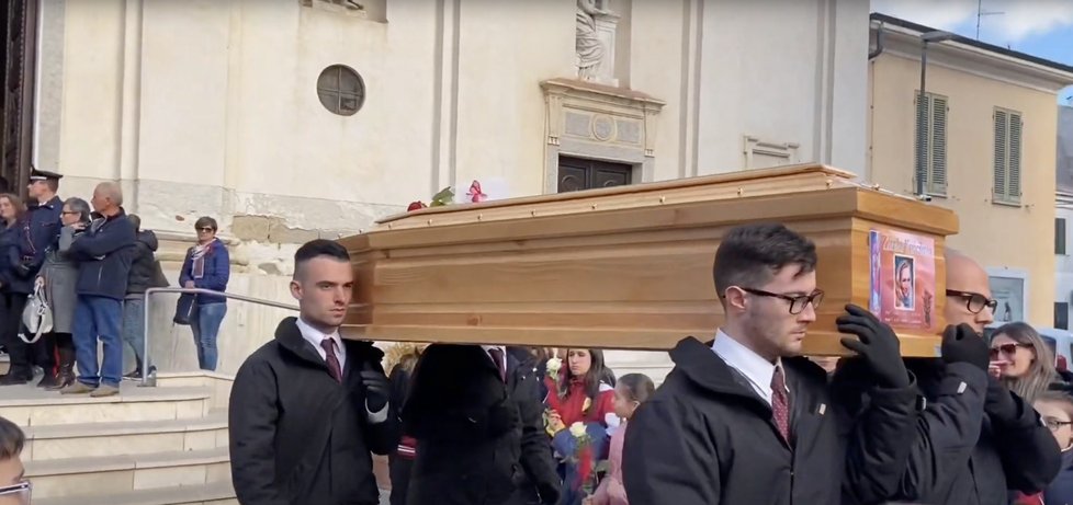 Češku Zdenku zavraždil běsnící Ital: Poslední sbohem jí dal kněz i její rodina.