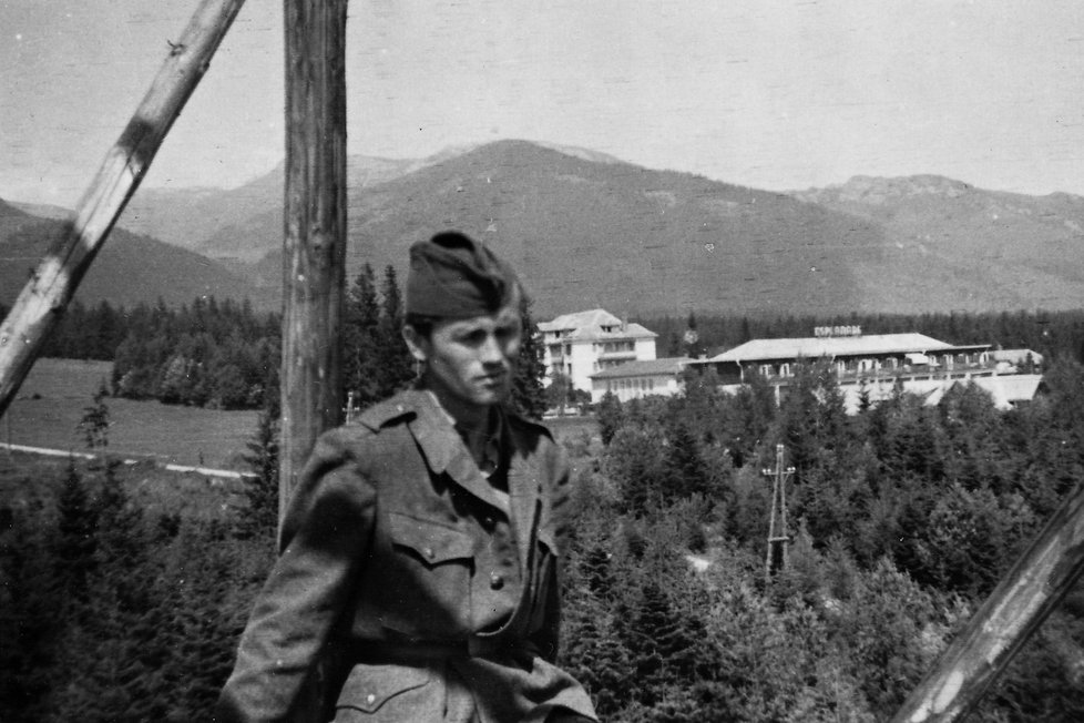 Zdislav Zima jako voják v sanatoriu ve Vysokých Tatrách na Slovensku.