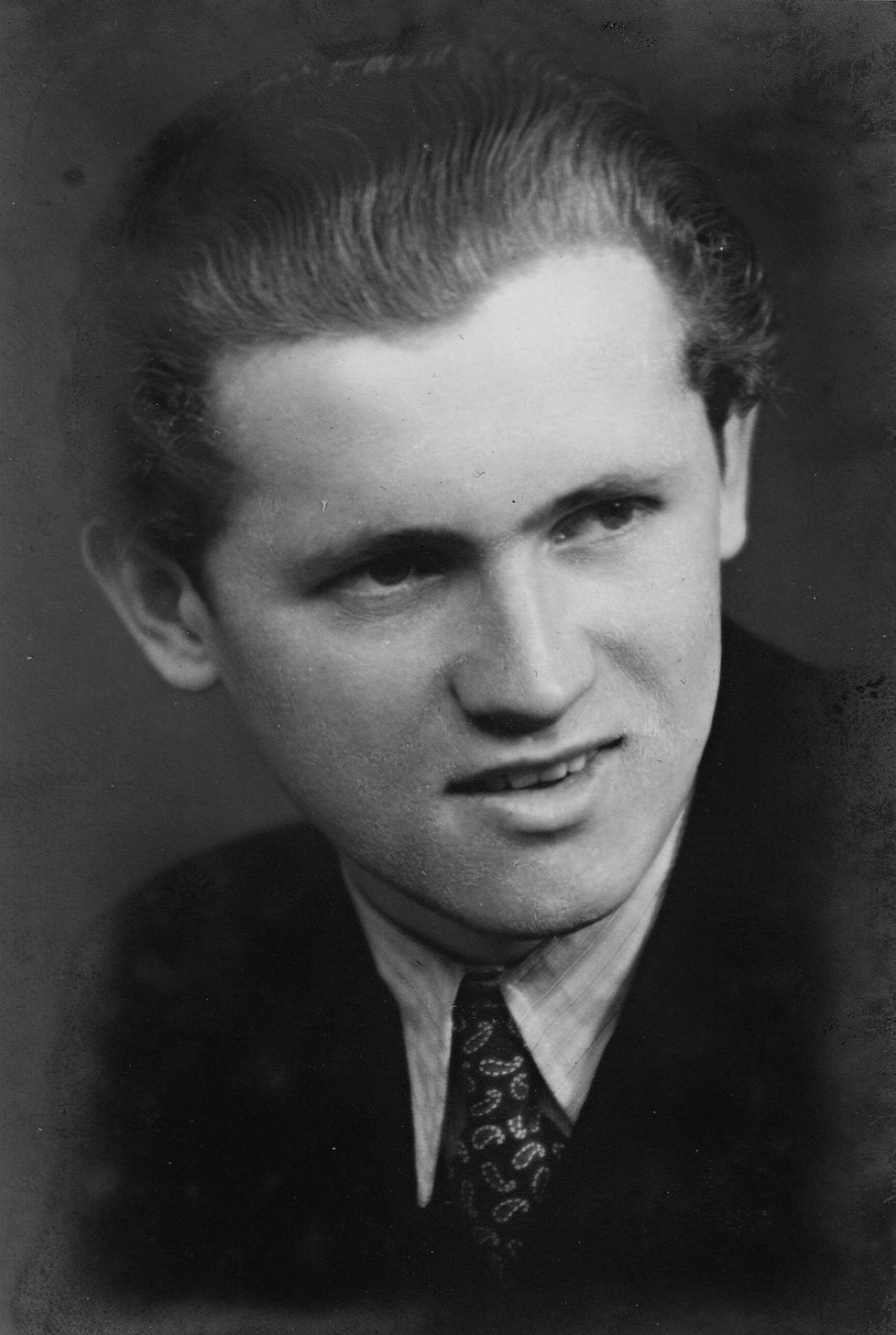Pan Zima asi v roce 1944.