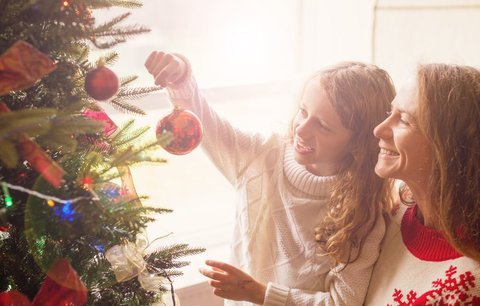 Moderní, severské i retro. 39 nejkrásnějších ozdob na vánoční stromeček
