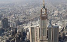 Za nejvyššími mrakodrapy: Abrádž Al-Bajt v Mekce!