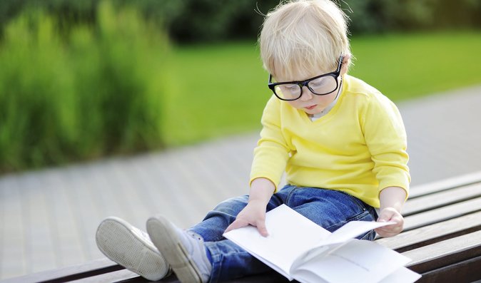 Slabozraké děti: Jak je podporovat ve využívání zraku