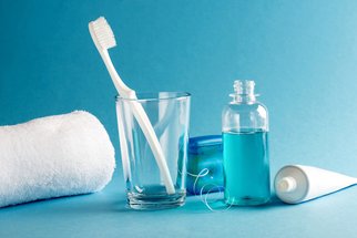 Nenahraditelná dvojice: Zubní pasta a ústní voda