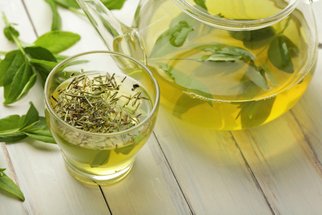 Zelený čaj posílí imunitu, srdce i ledviny