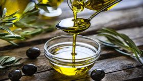 Zázrak jménem olivový olej: Jak poznat jeho kvalitu? A v čem tkví jeho opravdová síla?