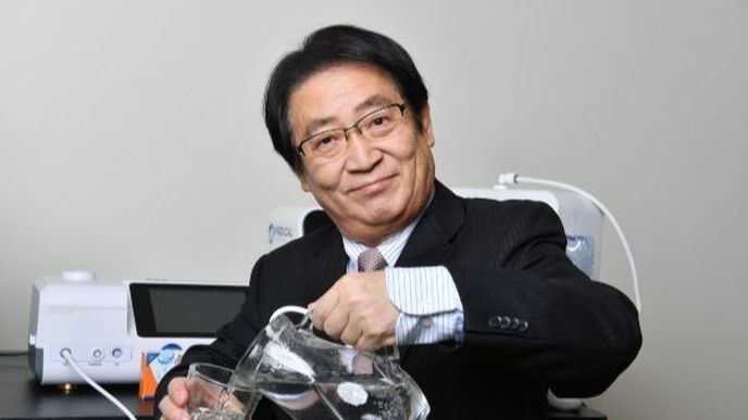 Profesor Shigeo Ohta