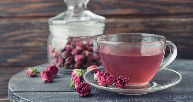 Víme, co zlepší nejen vaši pleť! Tyto čaje z bylinek jsou zázrakem pro krásu i zdraví