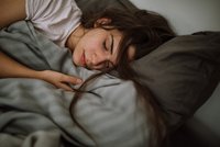 Ani zázračná dieta, ani jídelníček: Kvalitní spánek zamává s kily! Jak ho docílit?