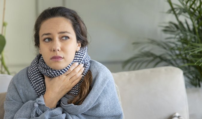 Bolest v krku i angínu zažene Priessnitzův obklad. Poradíme vám, jak na něj Bolest v krku i angínu zažene Priessnitzův obklad. Poradíme vám, jak na něj
