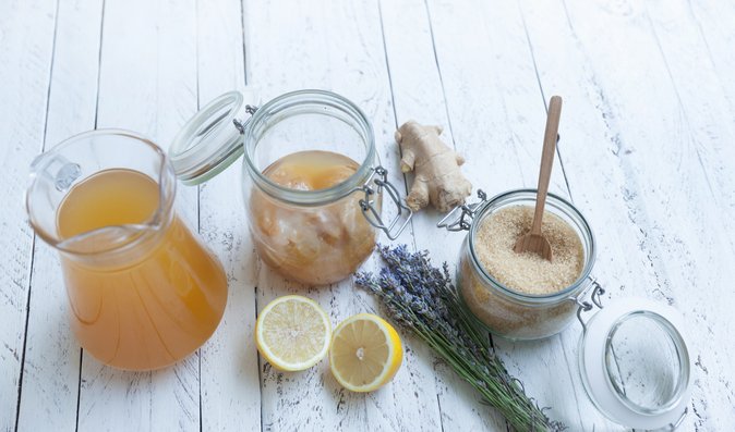 Fermentované nápoje zažívají boom. Nejvíc letí kombucha Fermentované nápoje zažívají boom. Nejvíc letí kombucha