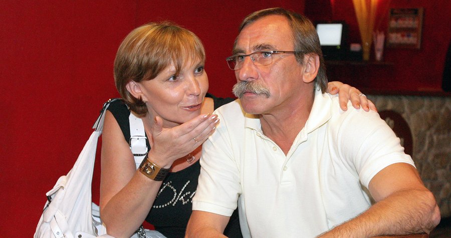 Jaké jsou tři věci, které na Pavlu Zedníčkovi (65) vadí jeho partnerce Hance Kousalové (52)? Nechce si ji vzít a doma ji terorizuje úklidem!