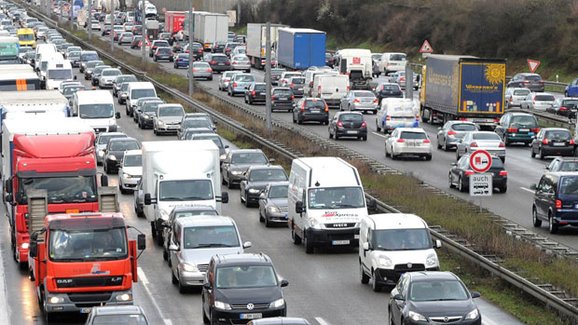 Konec vznětových motorů se blíží. Ve kterých městech chtějí zakázat diesely?