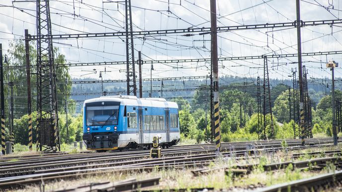 České dráhy počítají s velkým propadem příjmů