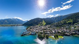 Zell am See, dobrá adresa, které ještě pomůže propojení v obřím lyžařském klastru s Kaprunem