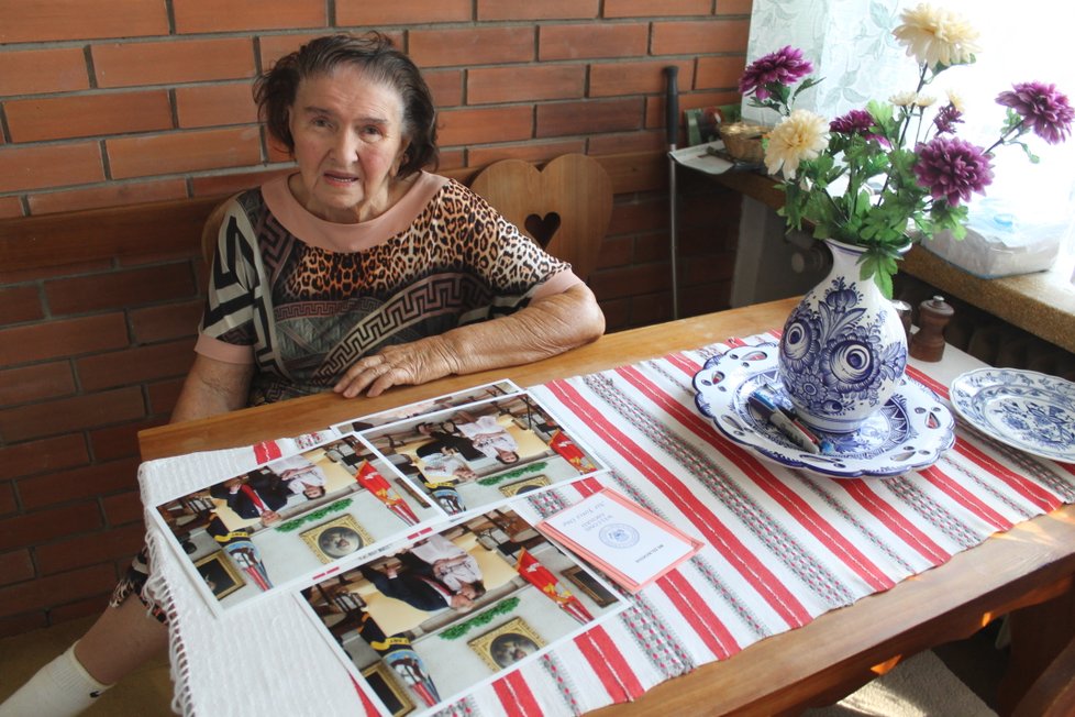 Matka Ivany Trumpové Marie Zelníčková (93) ze Zlína se podívala do Oválné pracovny