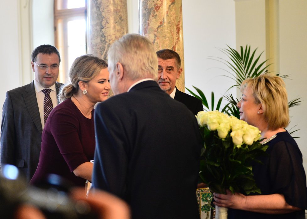 Premiér Andrej Babiš v roce 2018 dorazil na tradiční novoroční oběd s prezidentem Milošem Zemanem do Lán. Podaří se párům sladit i letos?