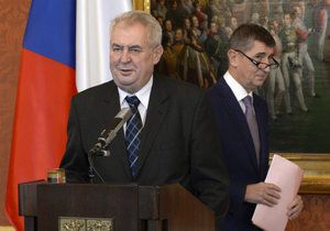 Prezident Zeman a exministr financí Babiš