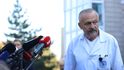 Šéf ÚVN Miroslav Zavoral na tiskové konferenci o zdravotním stavu prezidenta Miloše Zemana (10.10.2021) Šéf ÚVN Miroslav Zavoral na tiskové konferenci o zdravotním stavu prezidenta Miloše Zemana (10.10.2021)