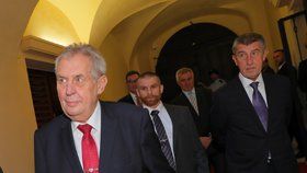 Prezident Miloš Zeman dorazil za premiérem Andrejem Babišem (ANO) kvůli státnímu rozpočtu (19. 9. 2018).