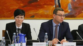 Lenka Bradáčová a Pavel zeman.