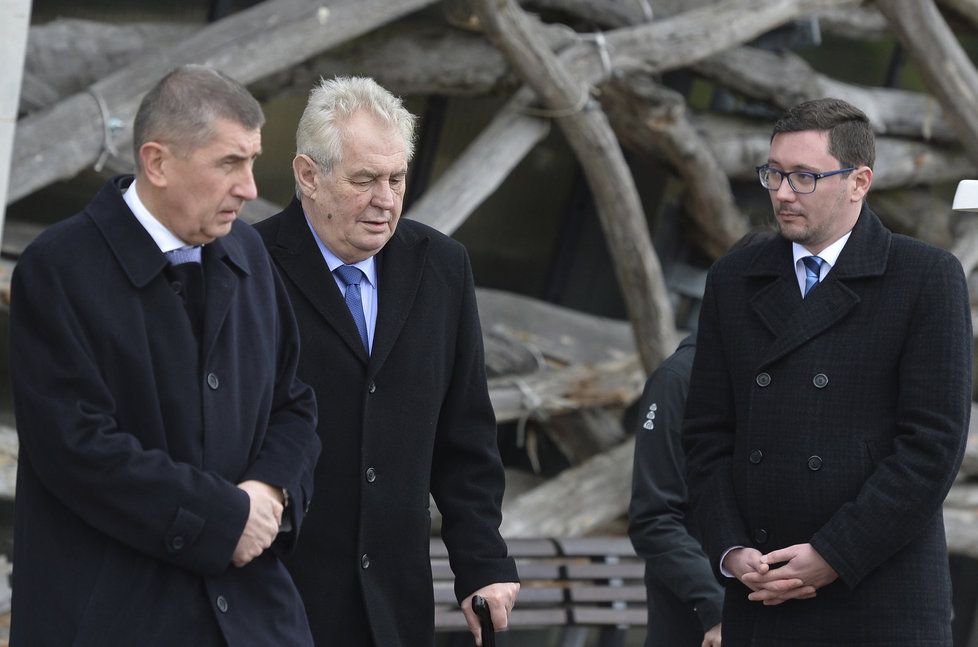 Prezident Zeman přijel na Čapí hnízdo Andreje Babiše.