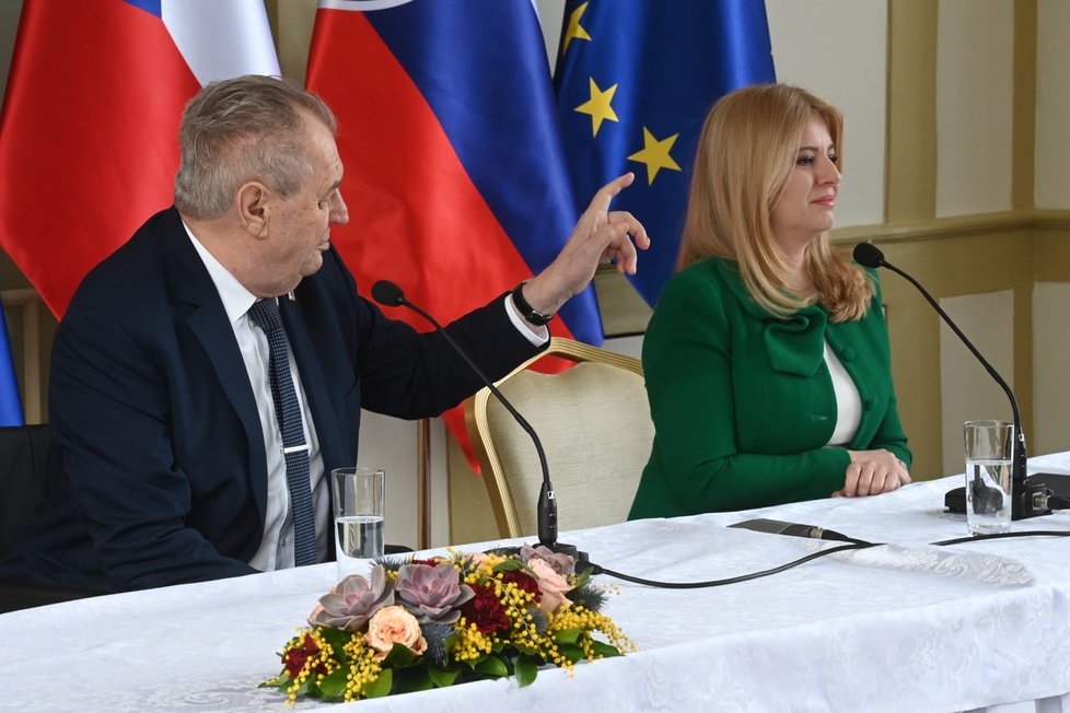 Tisková konference v Grand hotelu Kempinski, druhý den návštěvy prezidenta Miloše Zemana na Slovensku. (7. 2. 2023)