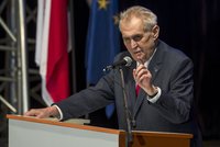 Zeman přesvědčoval ČSSD k podpoře vlády. Politolog Jelínek: Špatné řešení