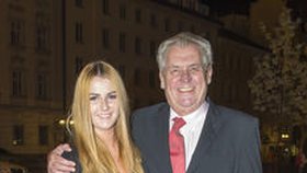 Miloš Zeman se svou krásnou dcerou
