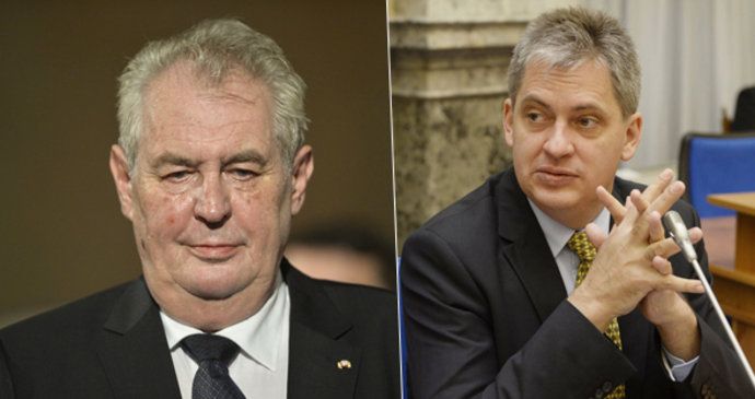 Prezidentovi Miloši Zemanovi nebude v obhajobě funkce konkurovat nikdo z ČSSD. V roce 2013 to zkusil Jiří Dienstbier.
