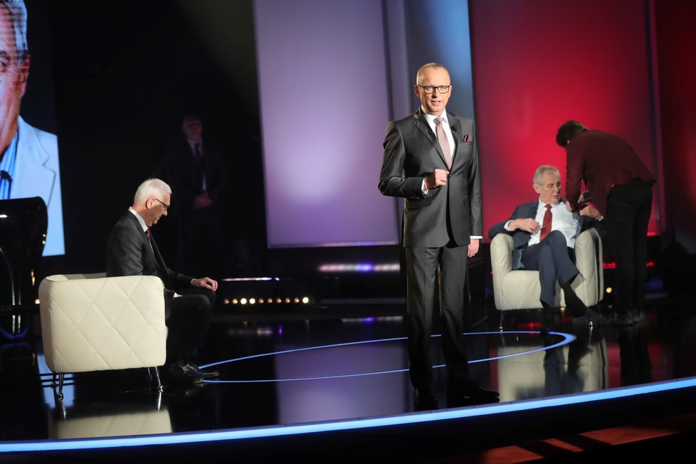 Volební souboj prezidentských kandidátů sledovaly na Primě podle moderátora Karla Voříška 2,2 milionu diváků.