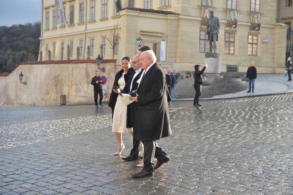 Nechyběl ani Félix Slováček s milenkou Lucií Gelemovou