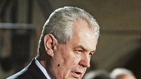 Miloš Zeman v inauguračním projevu s kravatou v barvách ruské trikolory