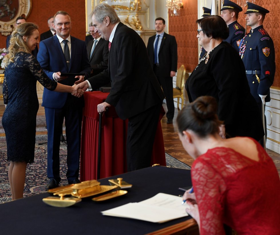 Prezident Miloš Zeman jmenoval 13. února 2020 na Pražském hradě 35 nových soudců.