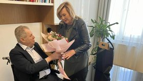 Miloš Zeman se ve své dejvické kanceláři sešel s Alenou Schillerovou (ANO) (13.3.2024)