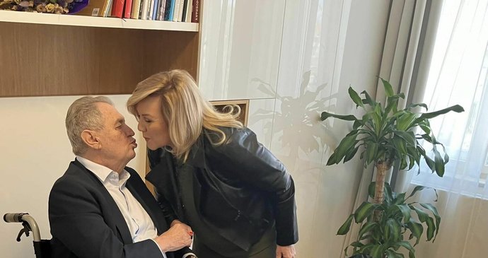 Miloš Zeman se ve své dejvické kanceláři sešel s Alenou Schillerovou (ANO), (13.3.2024).
