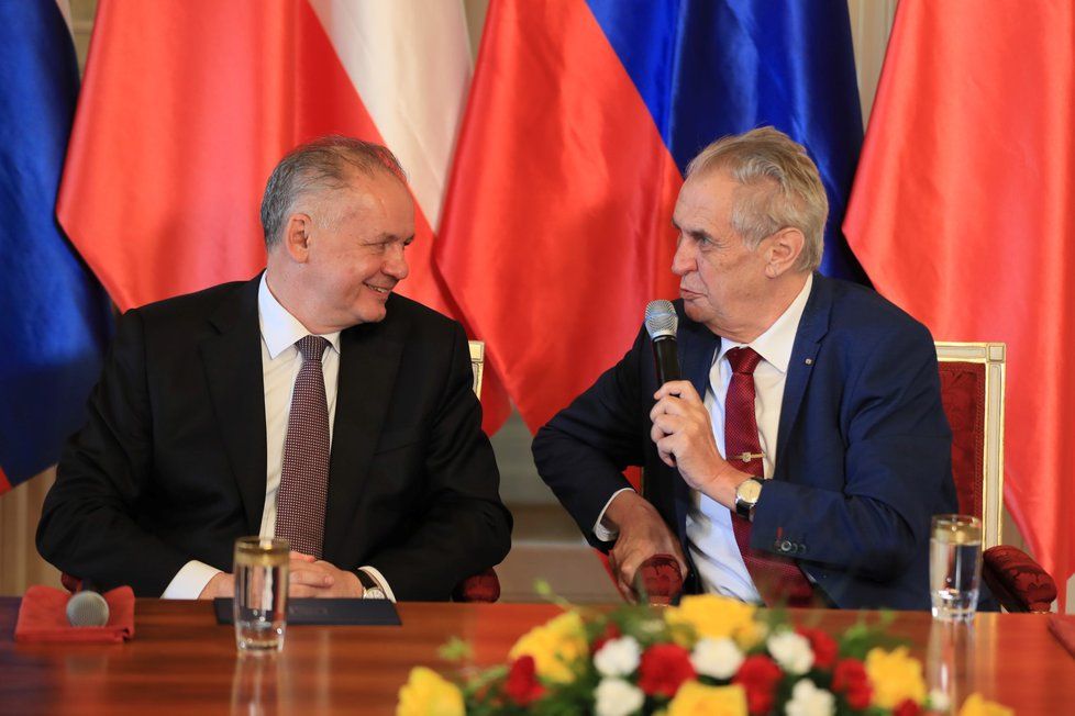 Andrej Kiska s Milošem Zemanem v Lánech