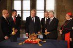 Prezident Zeman se Svatováclavskou korunou