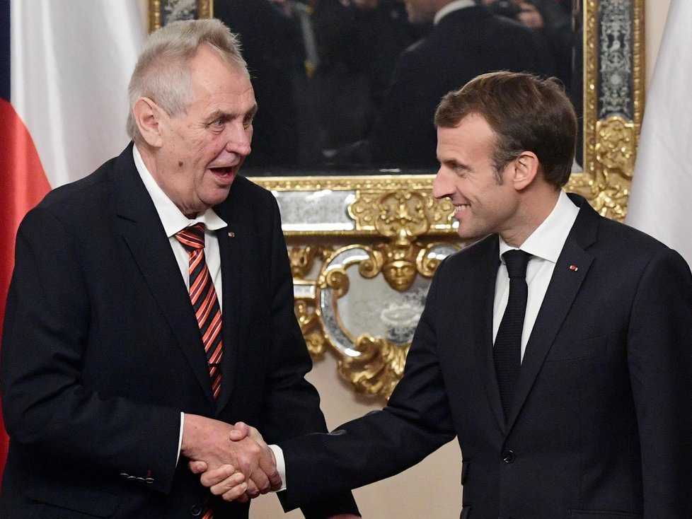 Prezident Miloš Zeman (vlevo) se 26. října 2018 setkal s francouzským prezidentem Emmanuelem Macronem.