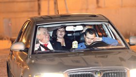 Stříbrný superb odjíždí i s manželkou Miloše Zemana