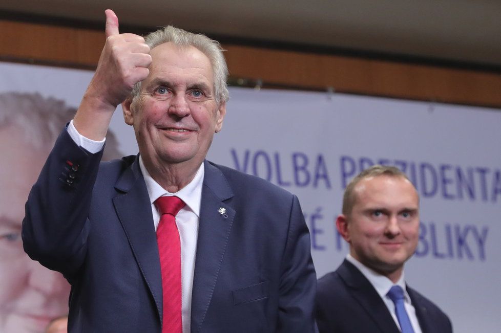 Prezident Miloš Zeman si kvůli kauze H-System předvolal šéfy Ústavního soudu a Nejvyššího soudu