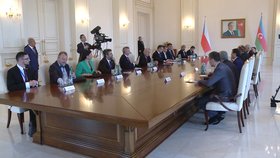 Jednání české a ázerbájdžánské delegace v Baku
