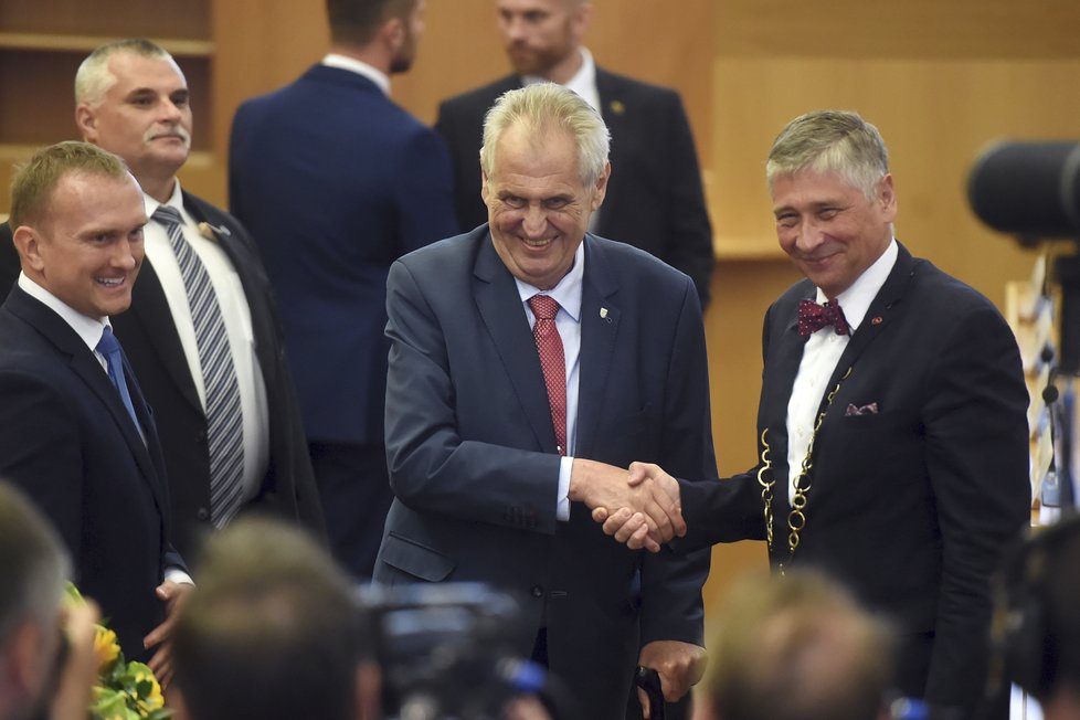 Prezident Miloš Zeman zahájil 15. května 2018 na krajském úřadu v Ostravě třídenní návštěvu Moravskoslezského kraje.