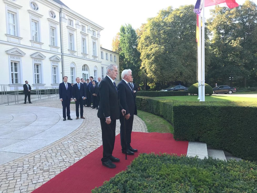 Český prezident Miloš Zeman a jeho německý protějšek Frank-Walter Steinmeier v Berlíně (21. 9. 2018)