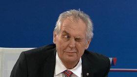 Prezident Miloš Zeman v pořadu Cesta na Hrad televize Nova. Jiří Drahoš dopředu avizoval, že se debaty nezúčastní.